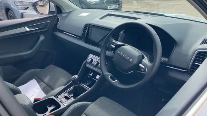 Skoda Karoq 1.5 TSI SE Edition 5dr Petrol Estate - Image 6